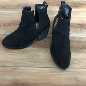 Black ankle boots